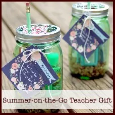 summer-on-the-go-teacher-gift-idea