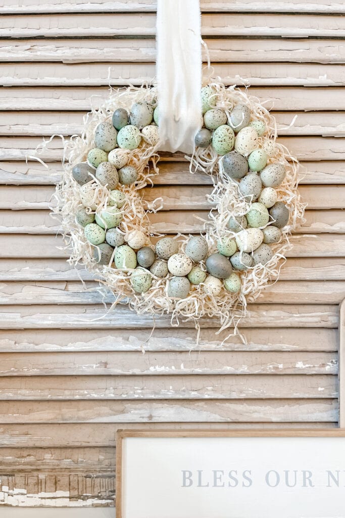 DIY Speckled egg wreath