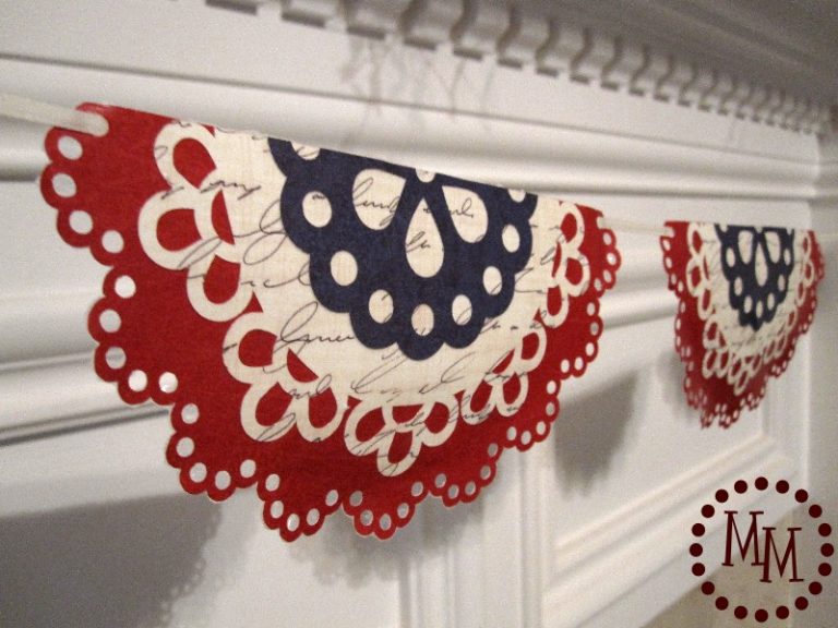 Patriotic Doily Banner