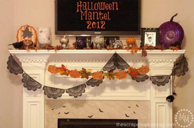 2012 Halloween Mantel & Decor