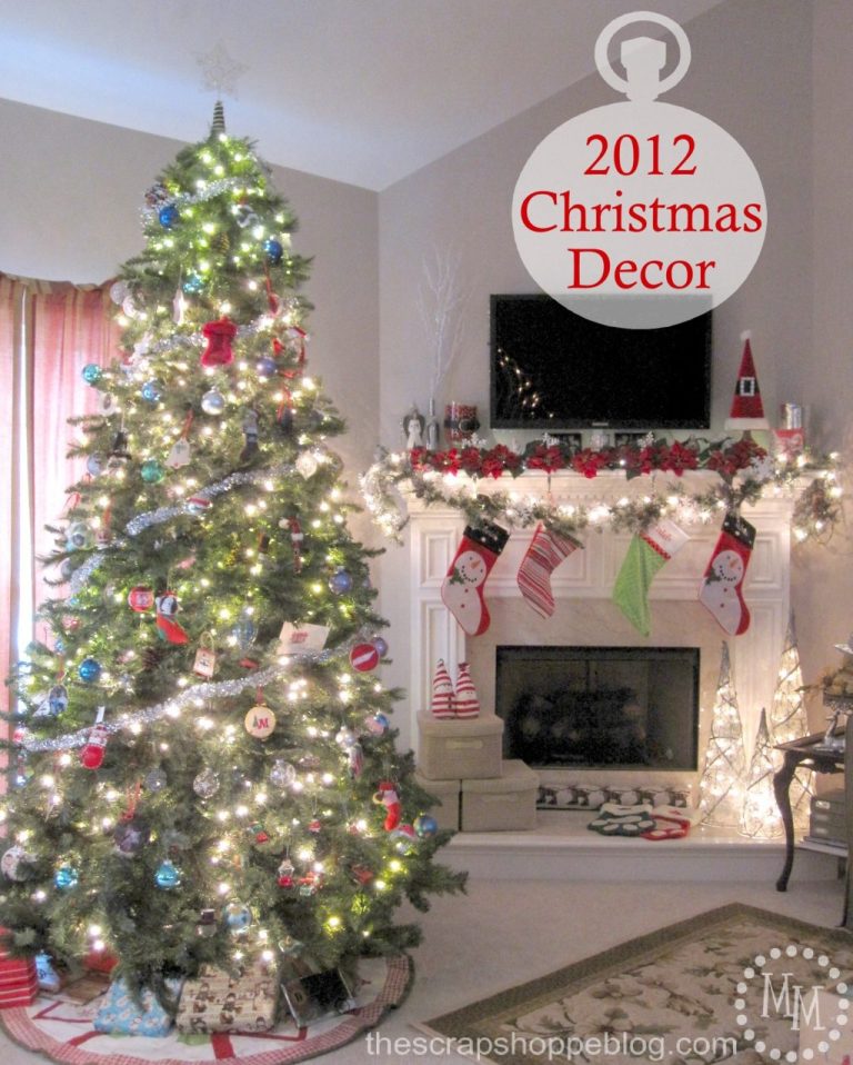 Social Saturday - 2012 Christmas Decor!