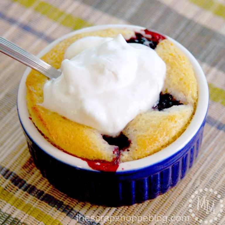 Individual Blackberry Cobblers