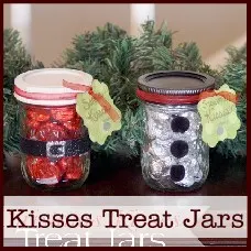 Christmas kisses treat jars