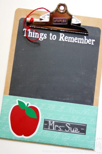 DIY Clipboard Command Center - with chalkboard and pocket!