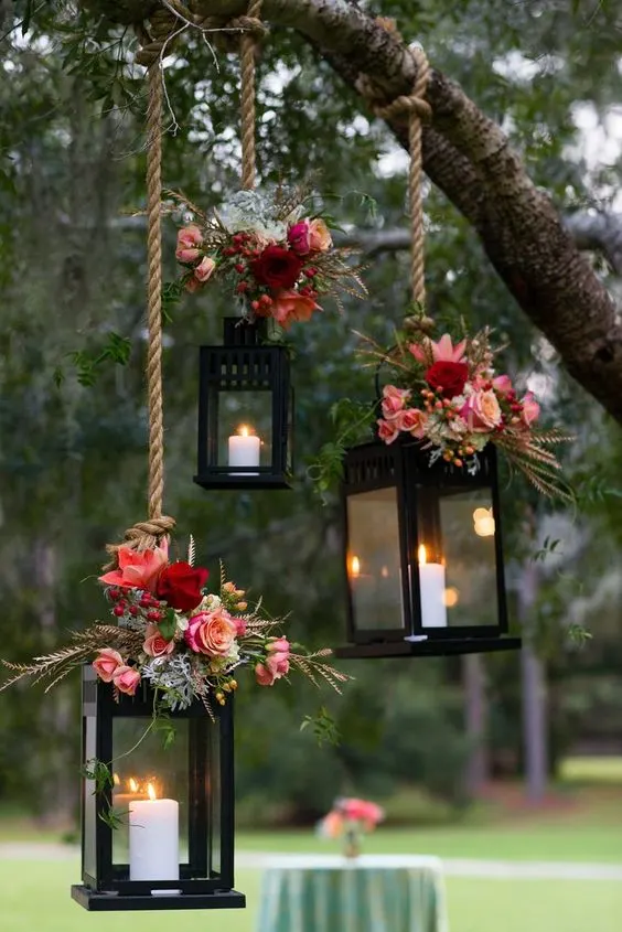 floral-hanging-lanterns