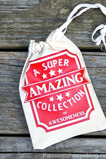 Create a kids collection bag for them to carry their "treasures" in. Perfect for road trips and just around the house! Get the FREE SVG file!