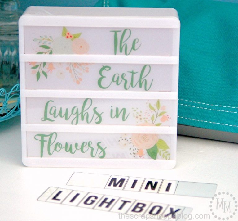 Have a Mini Light Box? See how to create your own designs and download four free patterns!