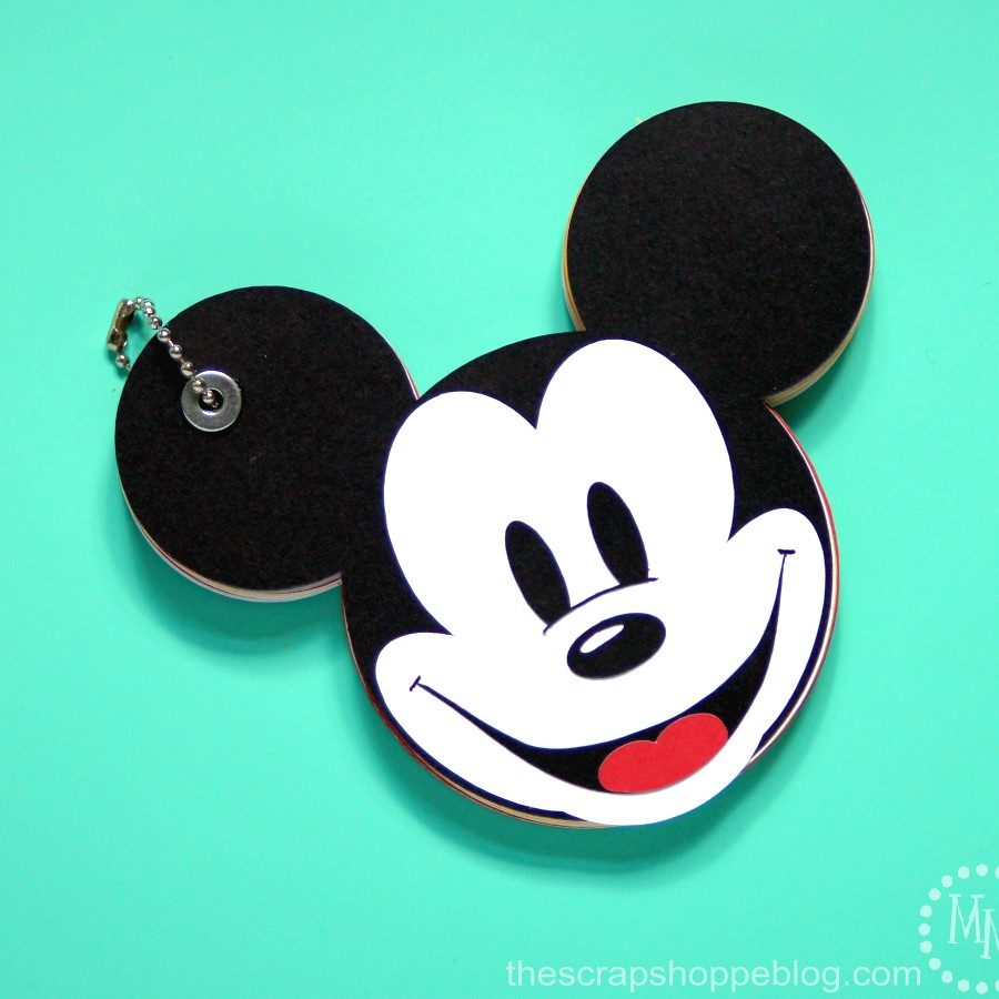 Create this cute Mickey Mouse autograph book for your next trip to Disney!