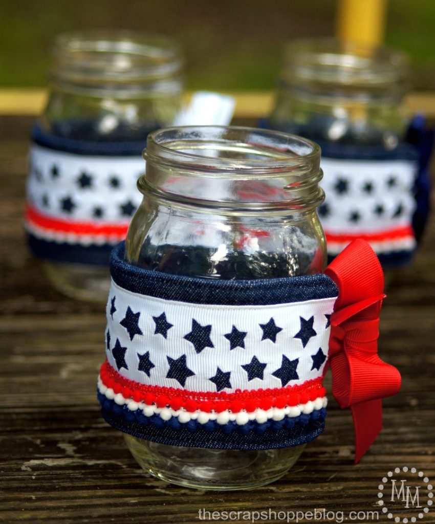 DIY Patriotic Mason Jar Cozies - perfect for summer barbecues!