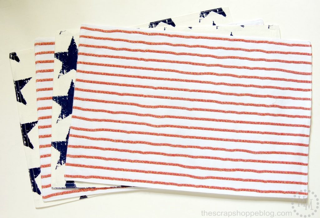 Super simple Stars & Stripes bunting for July 4th home decor - you won't believe what it's made from!