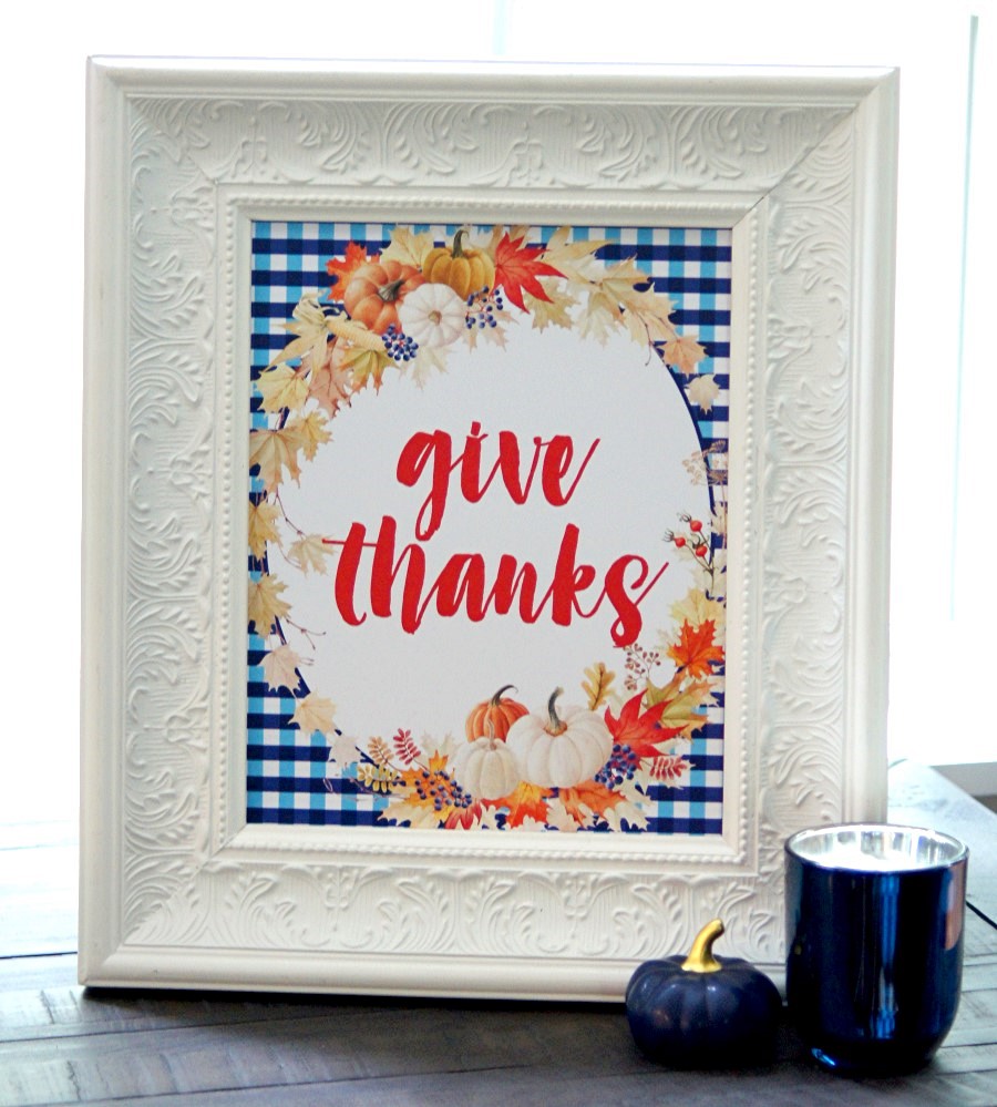 These FREE buffalo check farmhouse style prints are perfect for your fall home decor!
